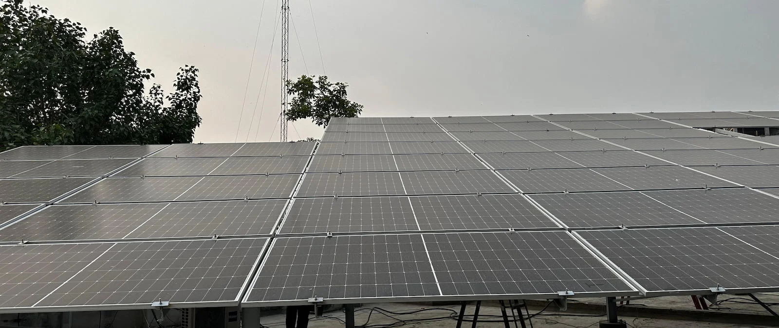 75 kW industrial roof solar installation in Lahore
